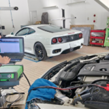 メンテナンス作業の盲点 整備前に必ず「定電圧供給」を